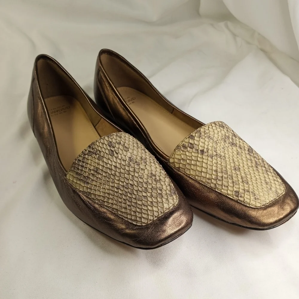 𝅺JOAN & David Gold Snakeskin Circa Luxe Flats Women's Size 8.5